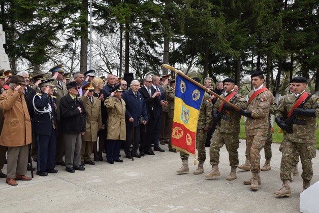 Ziua Veteranilor de Război, sărbătorită la Cimitirul de Onoare Românesc