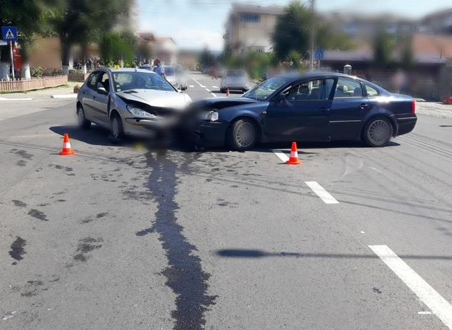 Un şofer neatent a provocat dezastru pe drumul dintre Târgovişte şi Ploieşti
