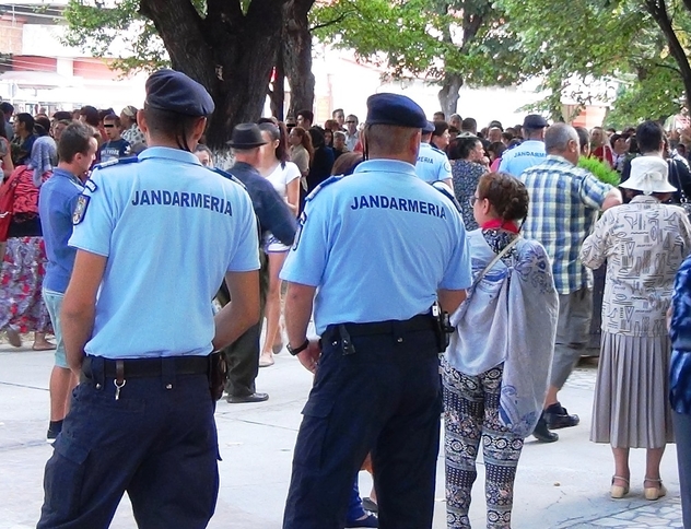 Jandarmii, chemați să păzească enoriașii care vin la sărbătoarea Sf.Nifon
