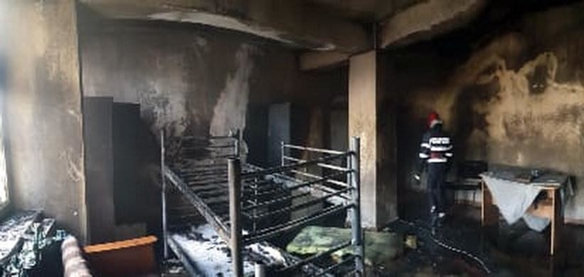Incendiu la cantina de ajutor social din Târgovişte! Video