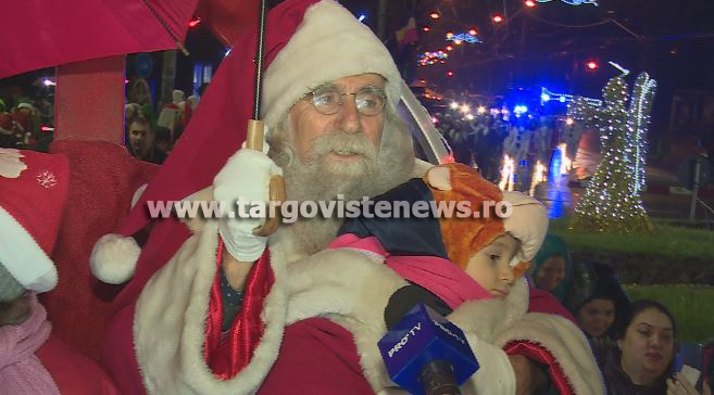 Moş Crăciun şi spiriduşii au adus magia sărbătorilor la Târgovişte!