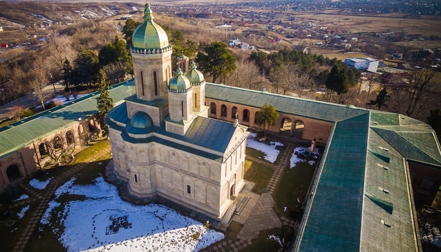 Biserici și mănăstiri din România pe care trebuie să le vezi cel puțin o data în viață