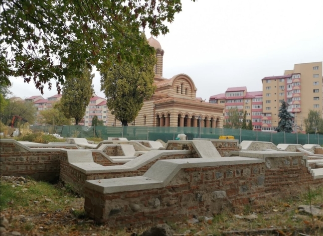 Scandal on-line în proiectul de restaurare a ruinelor de la Mitropolia Târgoviștei