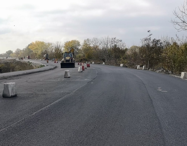 “Tronsonul dintre podul de la Teiș și pasajul rutier de la Aninoasa, lărgit la 4 benzi”