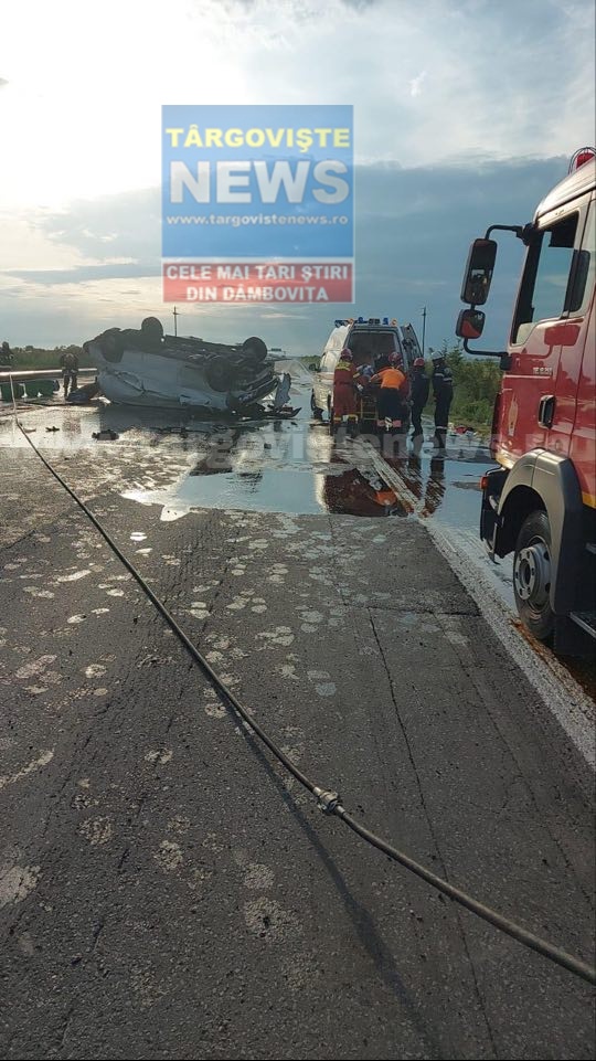 ACUM – Accident pe Autostrada Bucureşti – Piteşti. Un microbuz de marfă s-a răsturnat. Intervine elicopterul SMURD