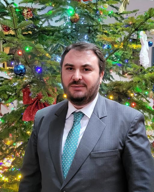CONCURS: Cele mai frumoase mesaje de Crăciun, premiate de părintele Ionuţ Ghibanu, vicarul Arhiepiscopiei Târgovişte