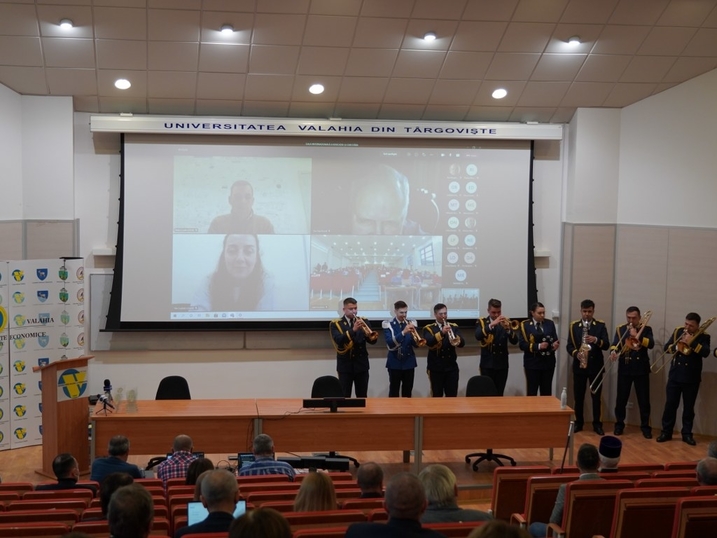 Contribuția la dezvoltarea cercetării științifice, premiată la Universitatea „Valahia” din Târgoviște