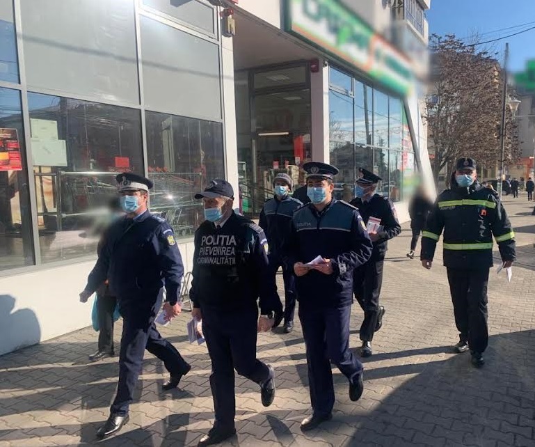 Polițiștii, jandarmii și pompierii, acțiune de prevenire la Găești