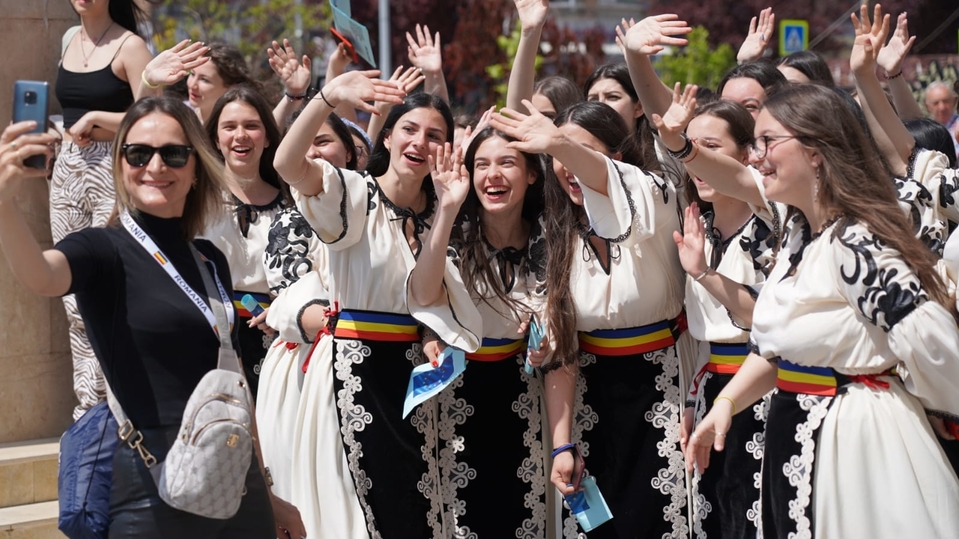 Ziua Europei, sărbătorită la Târgoviște de o mie de elevi, într-un spectaculos flashmob