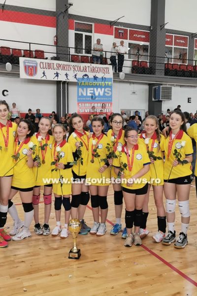 Avem cu cine să ne mândrim! Fetele de la CSŞ Târgovişte, campioane naţionale la volei! FELICITĂRI!