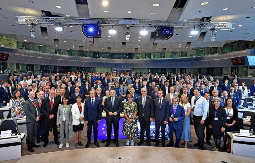 Oficialii CJ Dâmboviţa, la a 150-a sesiune plenară a Comitetului European al Regiunilor