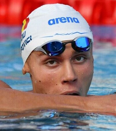 Dublă pentru David Popovici. Înotătorul român a câștigat medalia de aur la 200 m liber la Europene