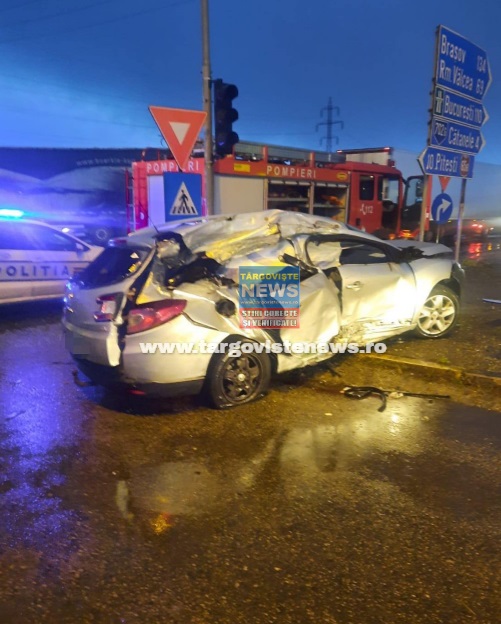Accident mortal în apropierea Autostrăzii Bucureşti – Piteşti. Un pasager şi-a pierdut viaţa după ce maşina în care se afla a fost izbită de un tir