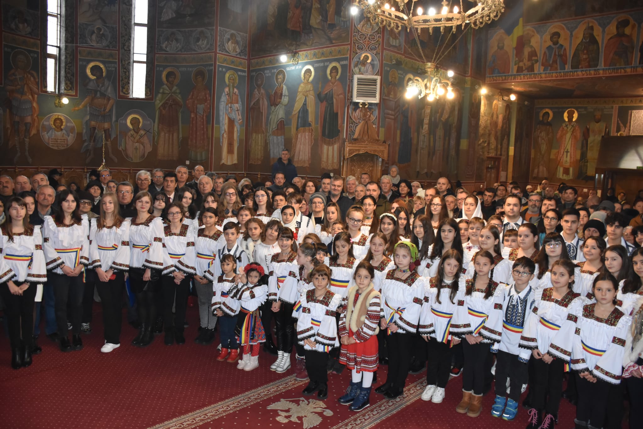 Corul de copii Anastasis, spectacol de muzică religioasă și patriotică
