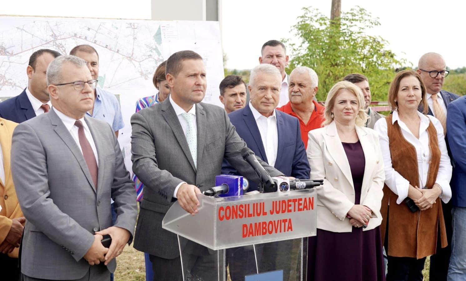 Corneliu Ștefan: ”Astăzi, am semnat acordul de asociere pentru construirea centurii ocolitoare a orașului Titu”
