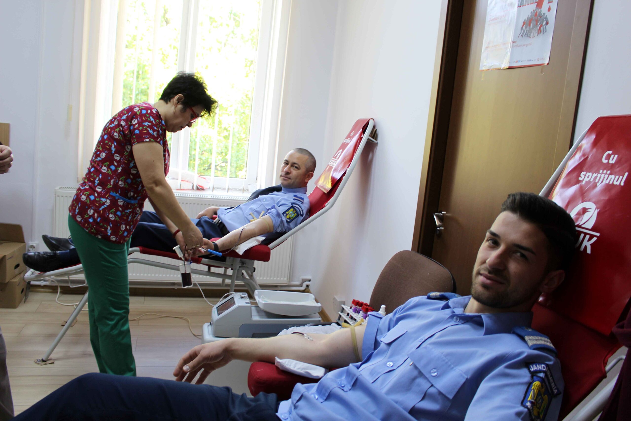 Jandarmii dâmbovițeni s-au alăturat campaniei de donare de sânge