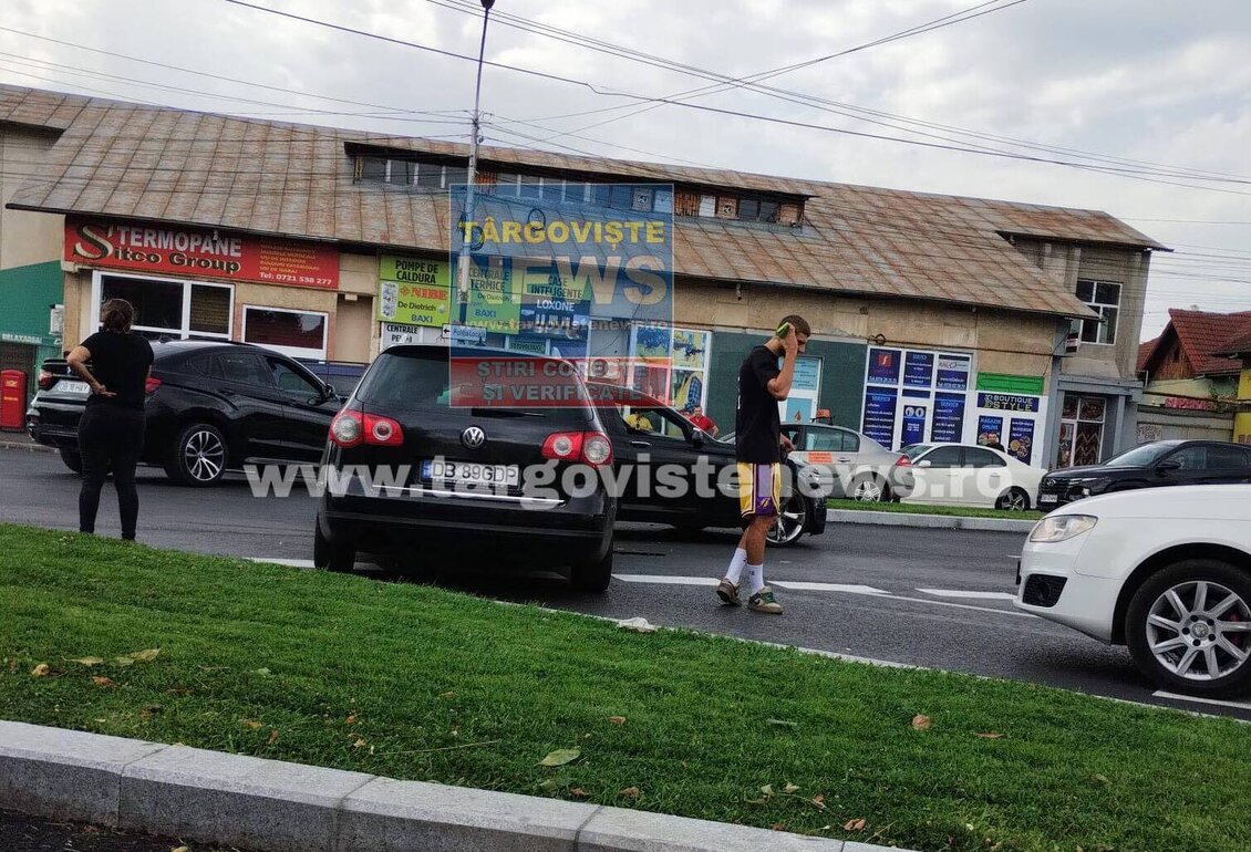 Târgoviște: Accident în sensul giratoriu, la ”Doi Brazi”