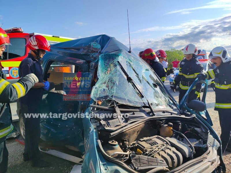 Tragedie pe DN 72, între Ploiești și Târgoviște. Un șofer și-a pierdut viața, iar doi pasageri sunt în stare gravă