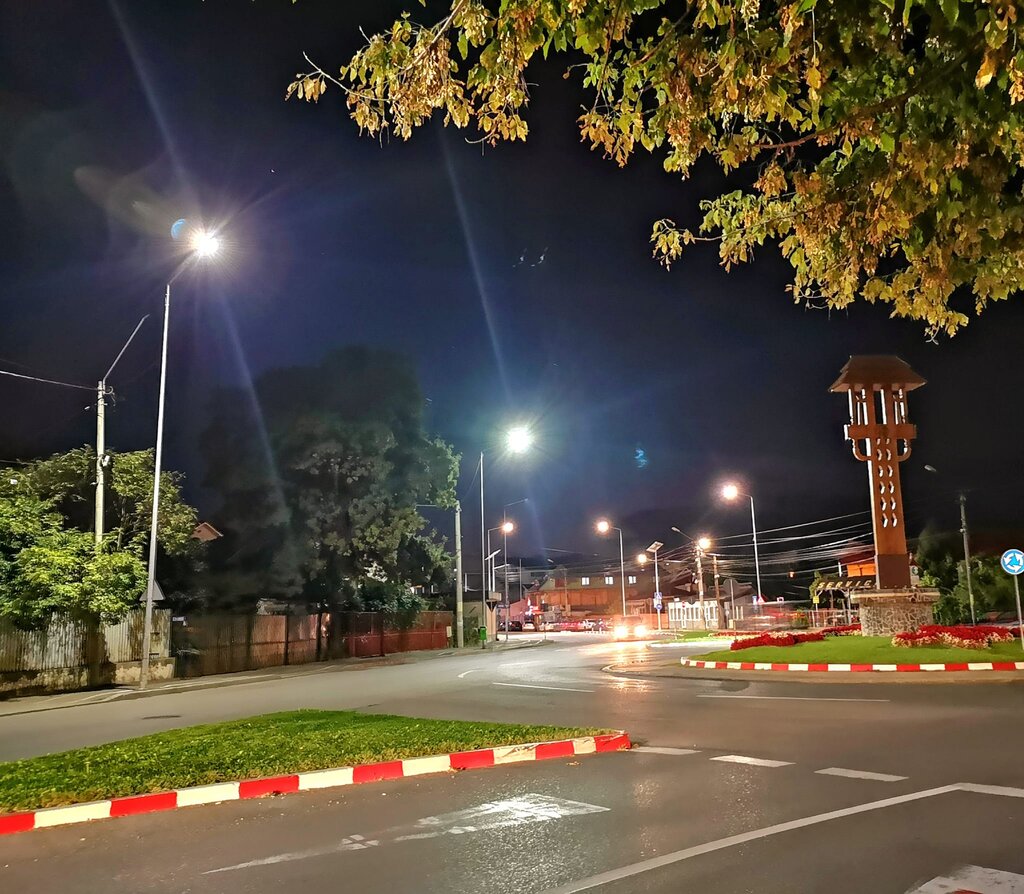 Târgoviște: 64 de străzi și 55 de parcări din oraș vor avea un sistem modern de iluminat public