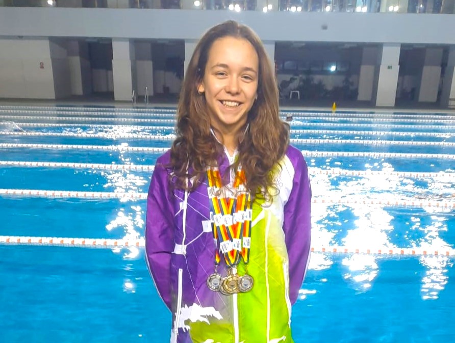 Anastasia Udroiu Ivan, sportivul dâmbovițean cu cele mai multe medalii câștigate la marile concursuri de înot, campioană națională la cadeți 13 ani