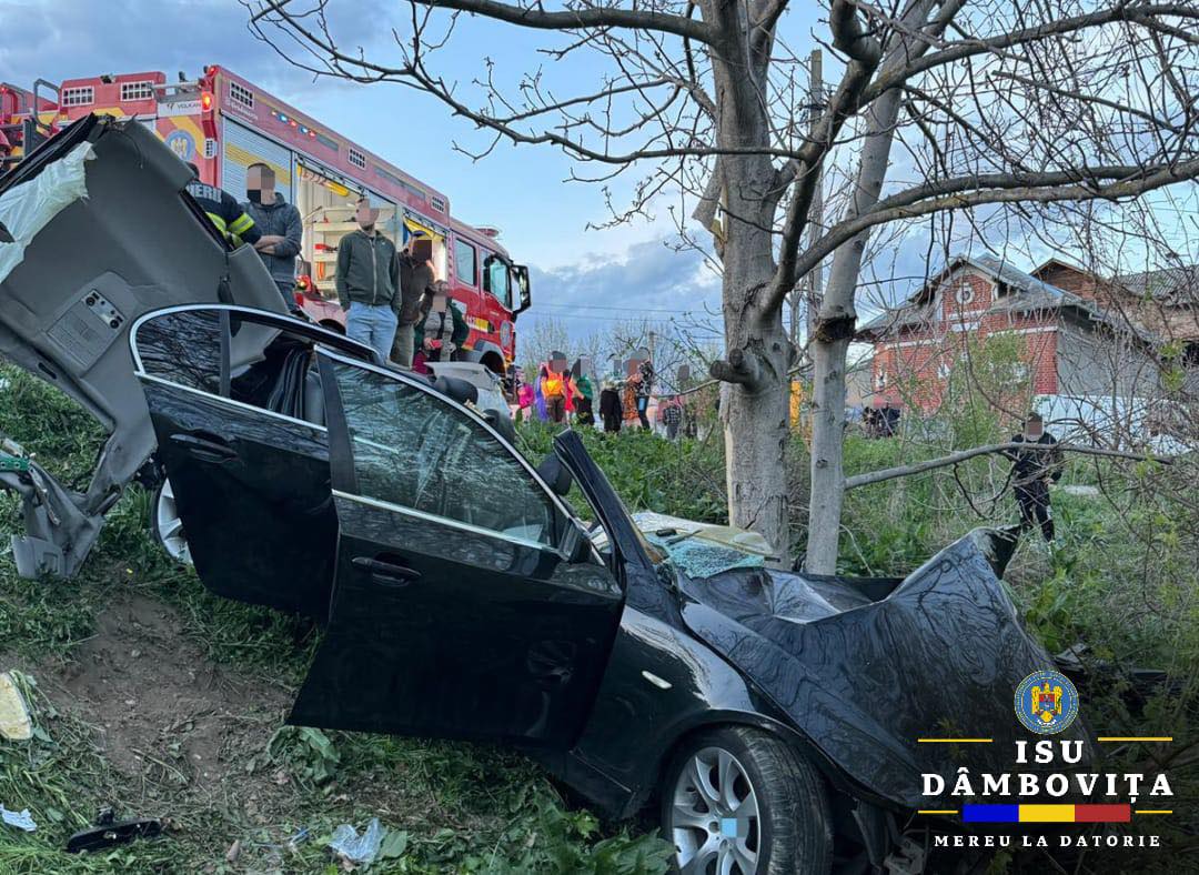 Accident groaznic, la Bucșani. Patru tineri sunt grav răniți, doi dintre ei, încarcerați