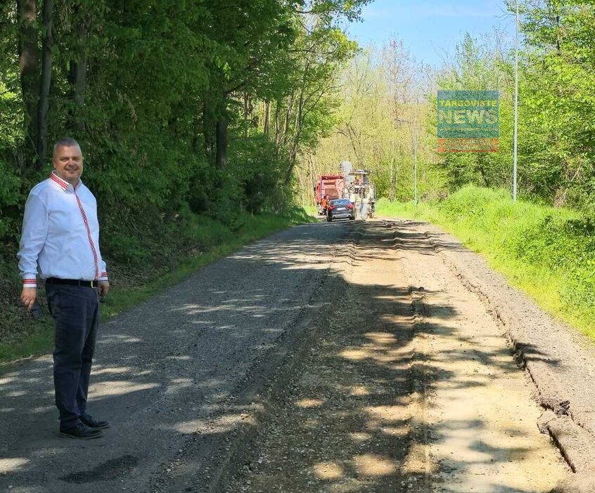 Gura Foii: Au început lucrările de asfaltare spre Bumbuia. “Cel mai frumos traseu de mers pe jos sau cu bicicleta”
