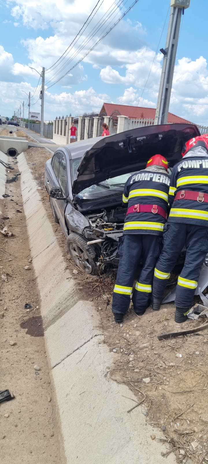 Accident pe drumul dintre Lazuri și Comișani