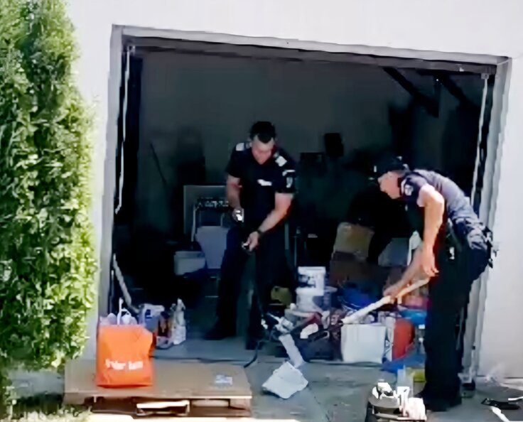 O femeie din Priseaca a sunat de urgenţă la 112 după ce a văzut un şarpe în garajul din curtea sa